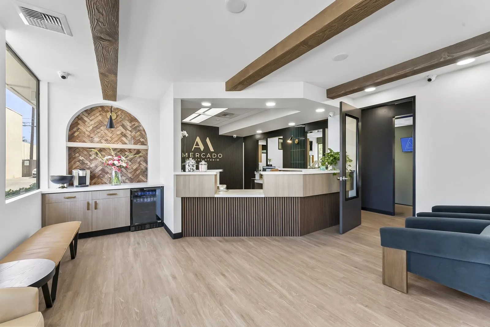 Reception at Mercado Dental Studio