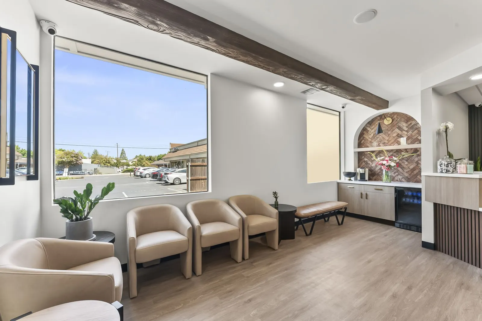 Waiting environment at Mercado Dental Studio